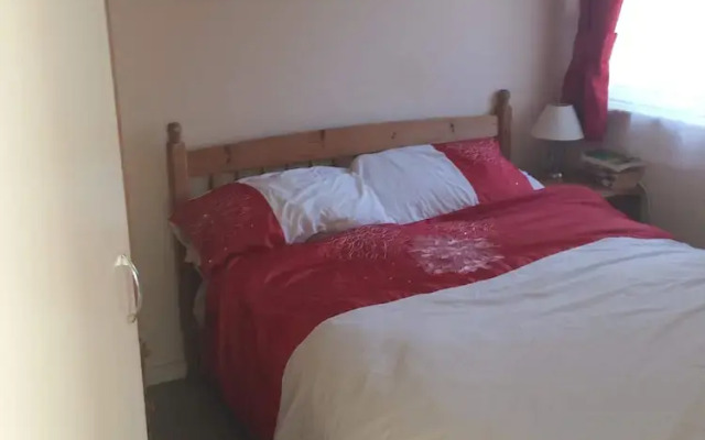Beautiful 2-bed Chalet in Sandown