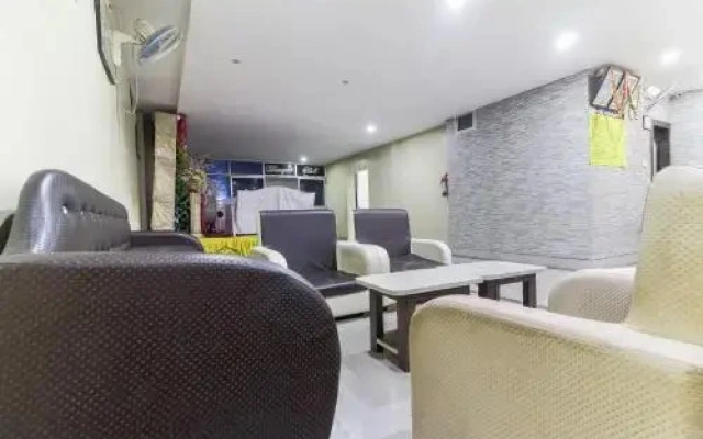 Hotel Neelkanth by OYO Rooms