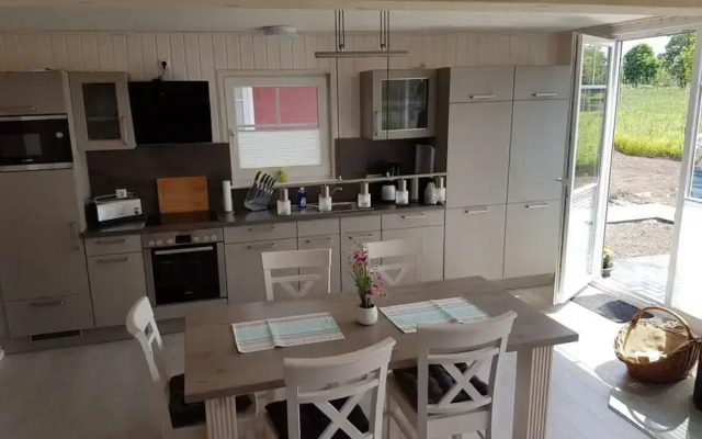 Beaver Modern Retreat