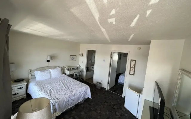 Continental Inn