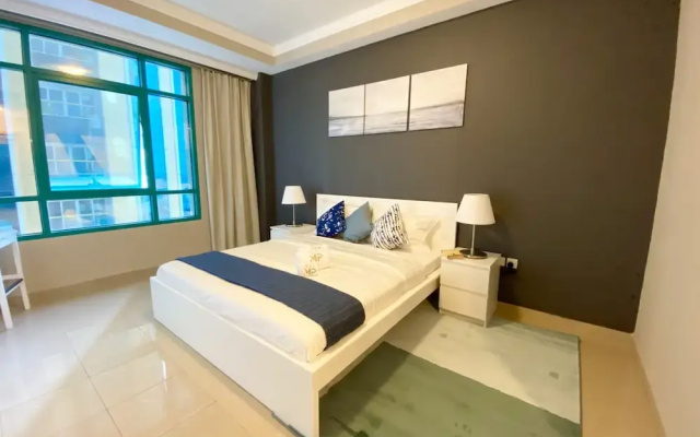 Marco Polo - Bright Apt with sea and Partial Dubai Harbour View