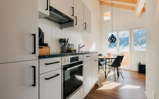 Chuenislodge3 neu&stilvoll, 2Balkone, echtes Bijou mit top-Aussicht