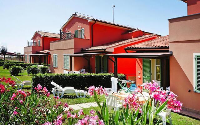 Apartment in Vada near restaurants