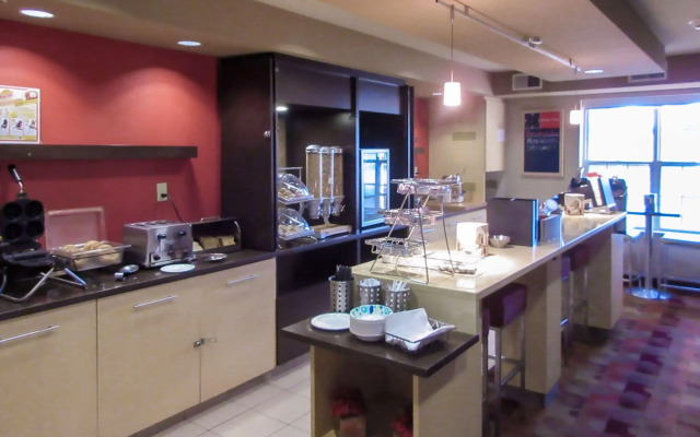 MainStay Suites Columbus Worthington