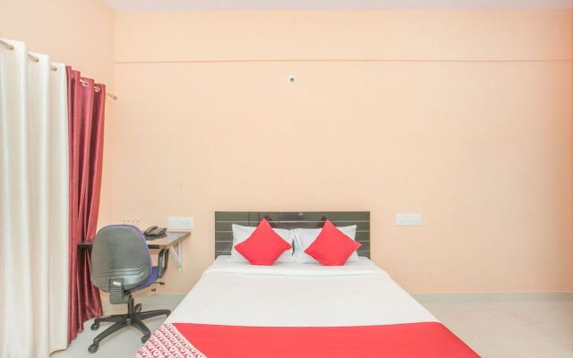 OYO Flagship 24069 Aaira Inn