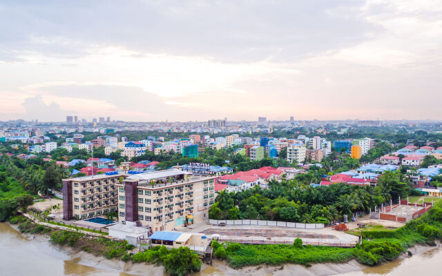 Hotel Sincere Smile Yangon