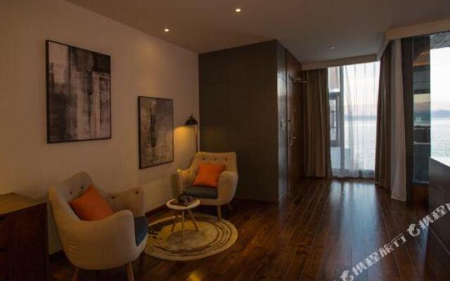 Ruiting Liuju Country House
