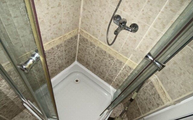 1-bed Modern Sea View Apartment in Aparthotel