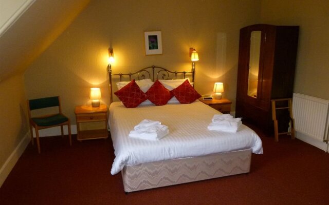 Inchnacardoch Lodge Hotel