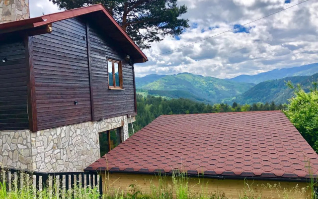 Planinski Polah House