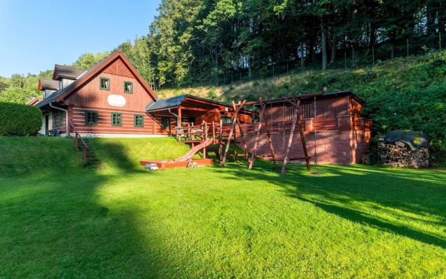 Villa in Rudnik With Pool & Sauna Retreat