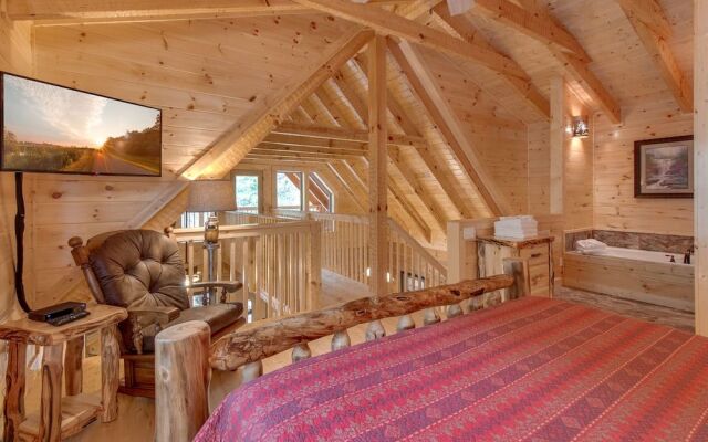 Lover's Hideaway by Jackson Mountain Rentals