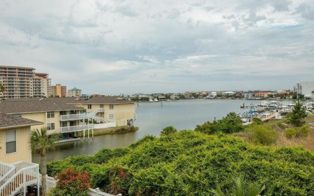 SPC 2021 is a Harbor front 1 BR by RedAwning