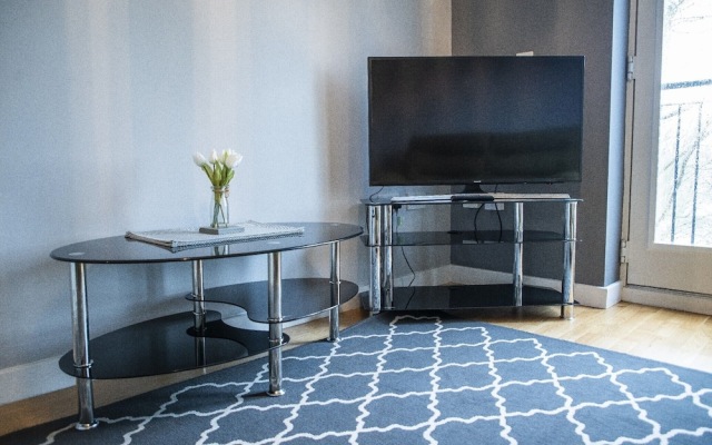 Pullman House Serviced Apartments