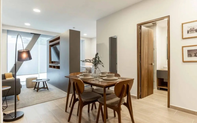 Casai Roma 1 BR Central Studio