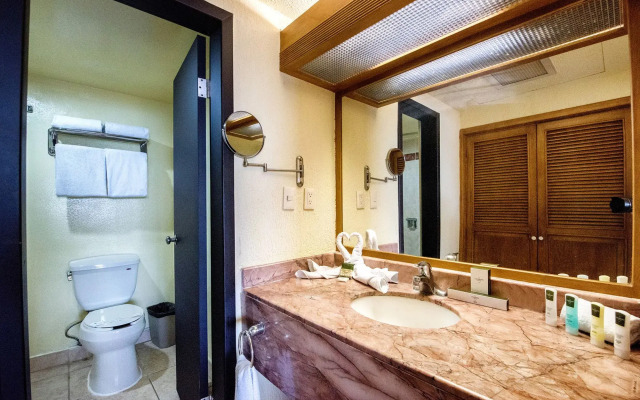 Hotel San Carlos Plaza