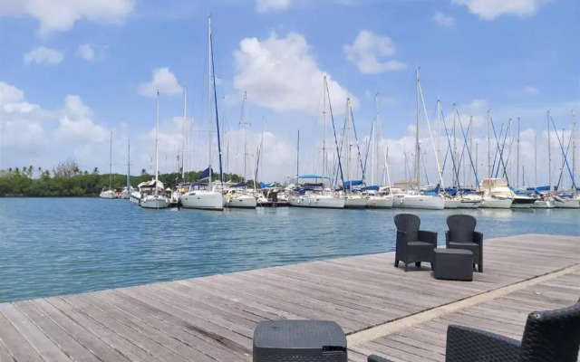 Appartement neuf vue Marina étang Z'abricot FDF