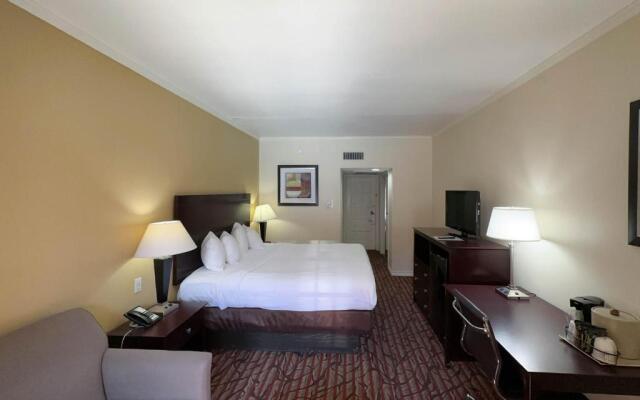 Studio 6 Suites - Dallas, TX - Downtown