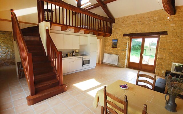 House Lavit Puy-lEveque