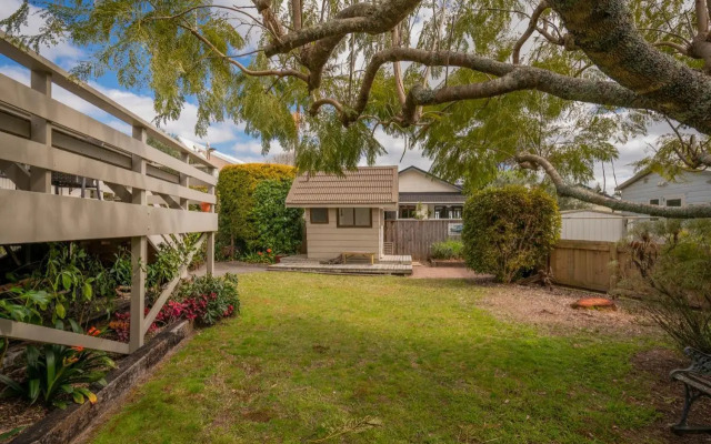 Relax On Courtney - Pauanui Holiday Home