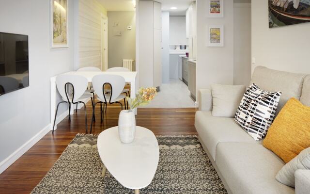 Be Bop Apartment by FeelFree Rentals