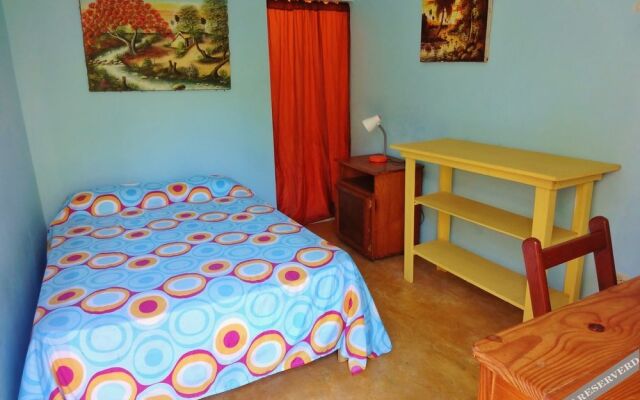 Gipsy Ranch Rooms - Hostel