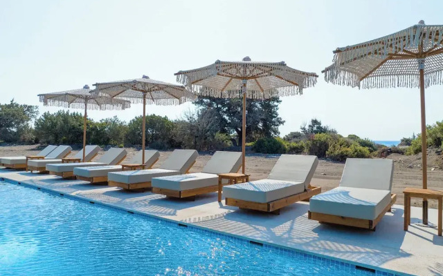 Aethrion Luxury Villas & Suites