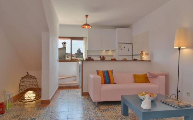 Sineu Mallorcan Renovated Holiday House
