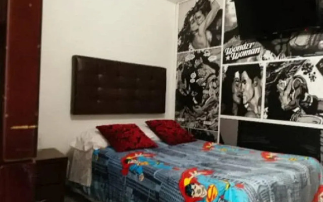 Hotel Comic City