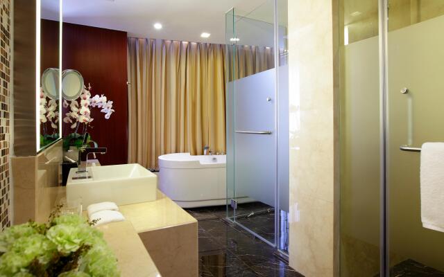 Crowne Plaza Yantai Seaview by IHG
