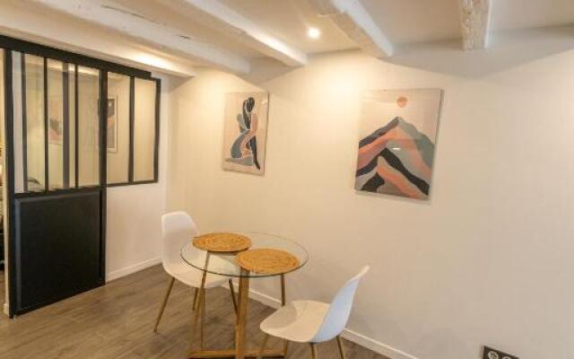 Confortable 2 Pieces Au Cœur du Centre Historique