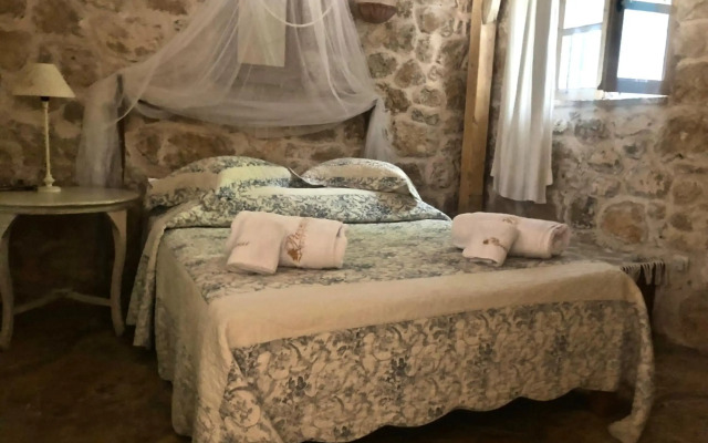 Pavezzo Country Retreat