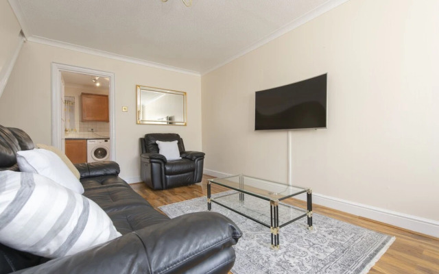 Abkat Holiday Home