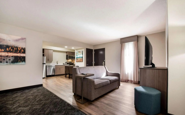 Best Western Fishkill Inn & Suites