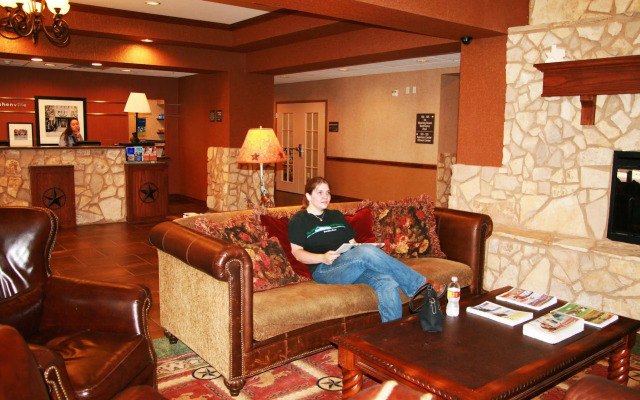 Hampton Inn & Suites Stephenville