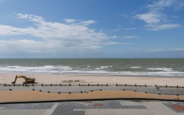 Bright Seaview Apartment in Oostende