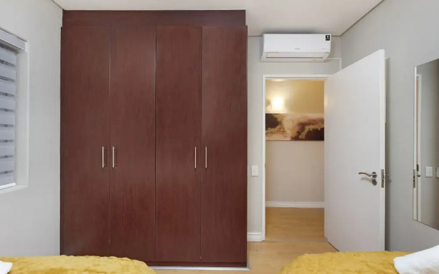 Penthouse F23 Seaside Village