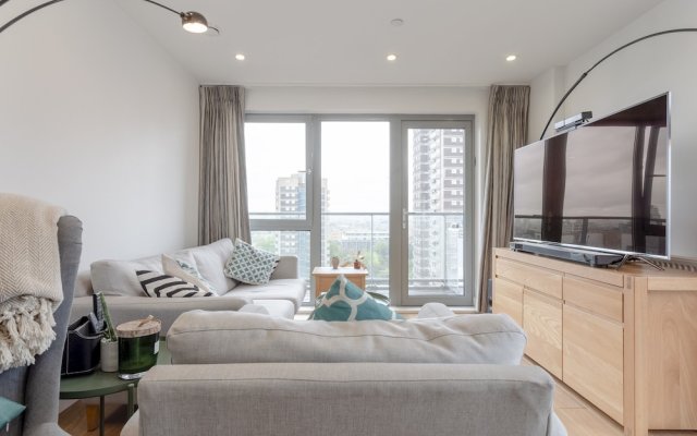 Modern 1 Bedroom Apartment With Stunning London Views