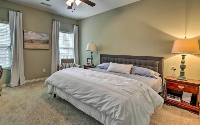 Fayetteville Home Near University of Arkansas!
