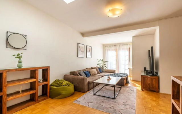 Templová 7 - Old Town Large Apartment with Terrace