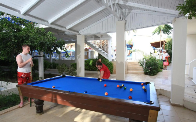 Summer in Garden Suites & Beach Hotel
