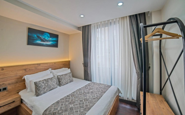 City Moonlight Apart Hotel