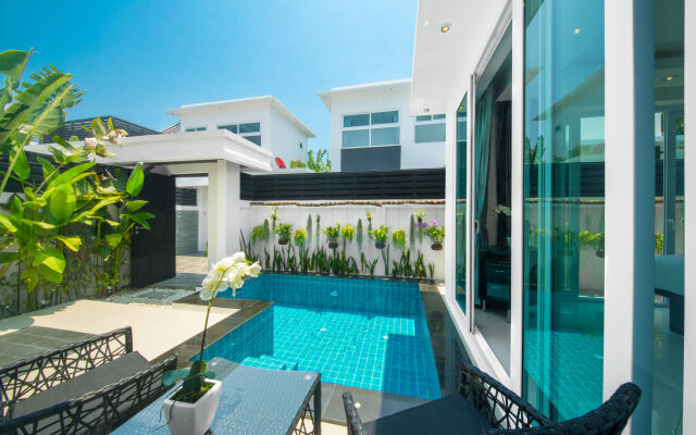 Colibri Pool Villa Pattaya