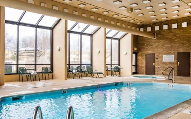 Comfort Inn & Suites