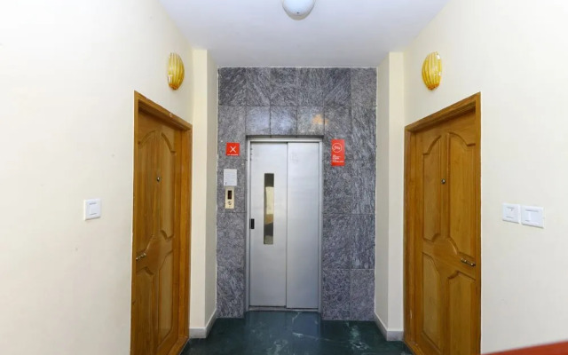 Hotel Rich Residency