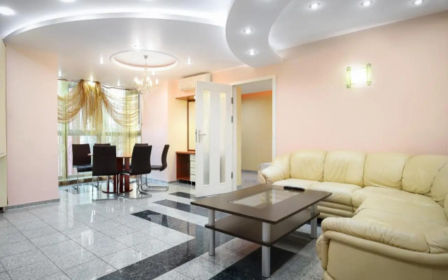Prestige Hotel