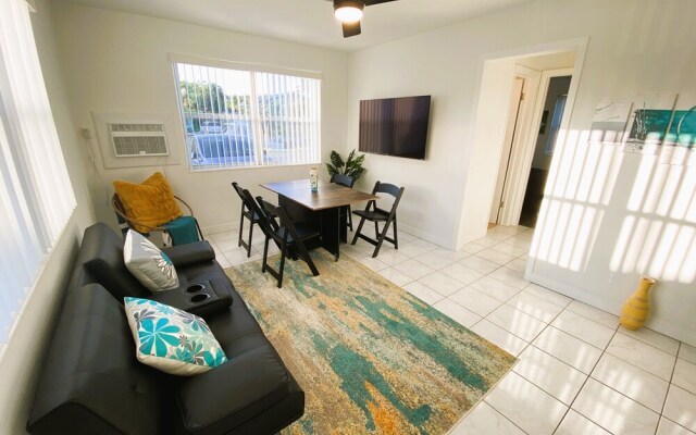 Pompano Beach Delight Retreat 5' Beach