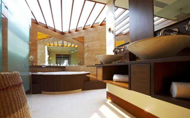 The Westin Sohna Resort & Spa