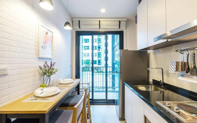 The Base Central Pattaya by Favstay