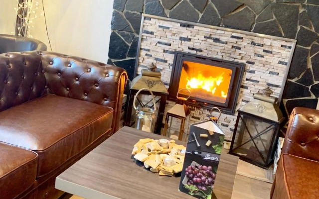 Bennetts Hotel